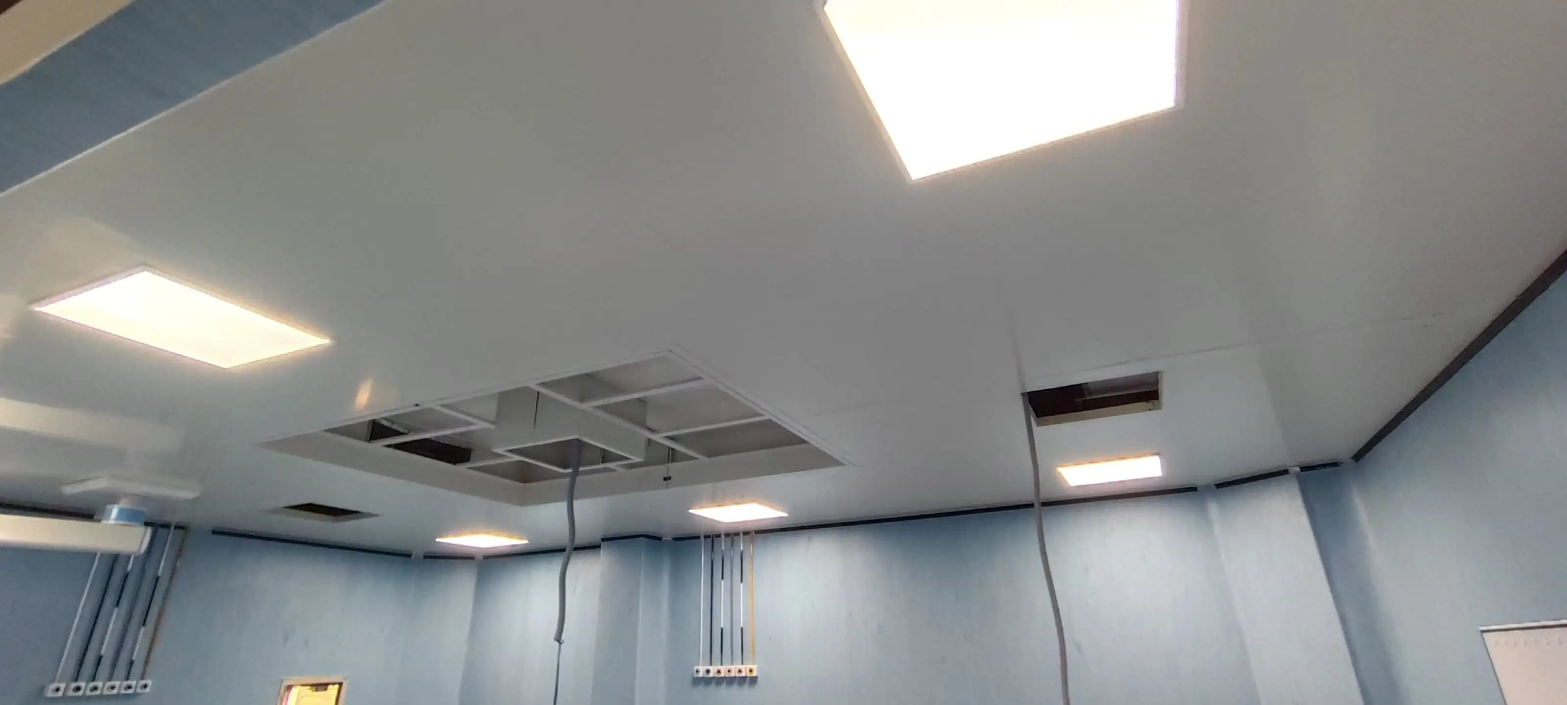Modular Walls Installation